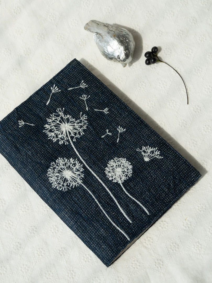 Life Comic Dandelion's Journey Embroidery A5A6 Handmade Book Cover Journal Book Cover Protective Sleeve Hand-Painted